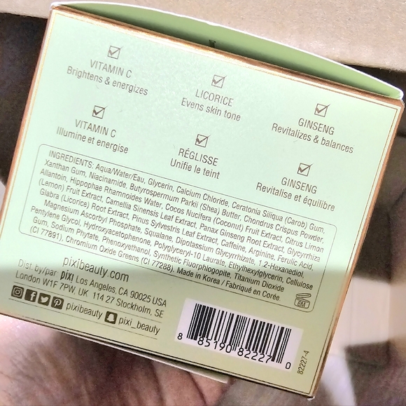 Pixi BeautifEYE Brightening Eye Patches with Vitamin C - 60ct - Picture 10 of 11